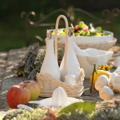 Aceitera y vinagrera ovalada de porcelana Menage La Porcellana Bianca