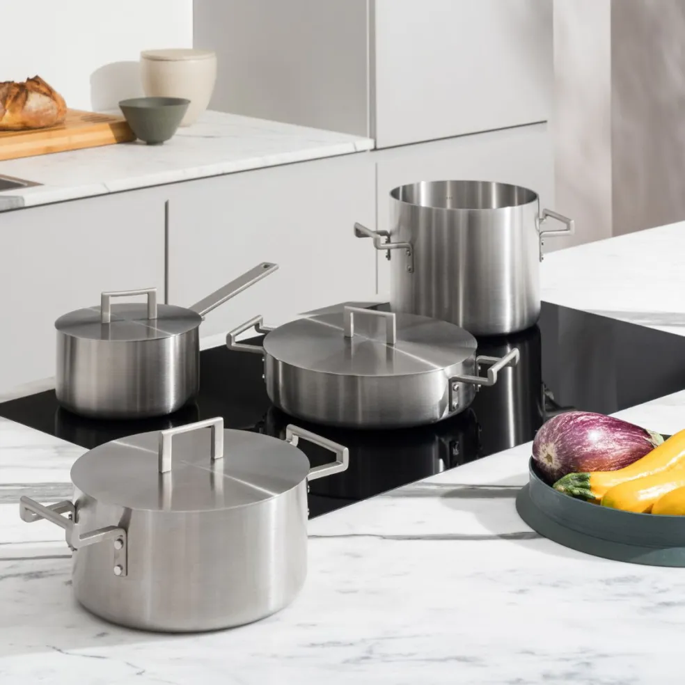 Batería de cocina de acero inoxidable multicapa Convivio Alessi