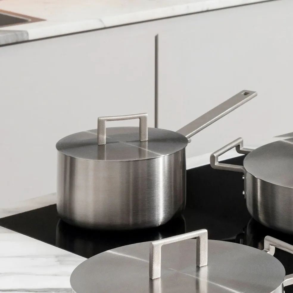 Batería de cocina de acero inoxidable multicapa Convivio Alessi