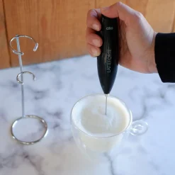 Batidor espumador para leche Cilio (con soporte)