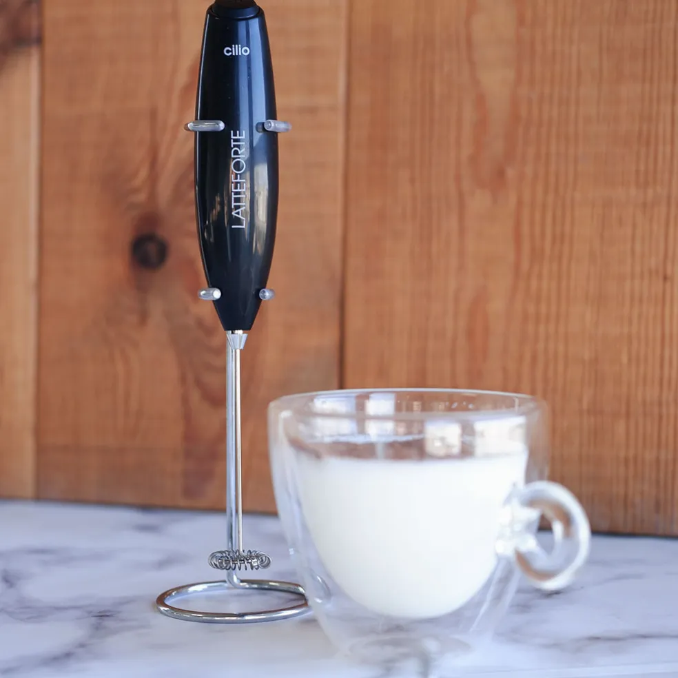 Batidor espumador para leche Cilio (con soporte)