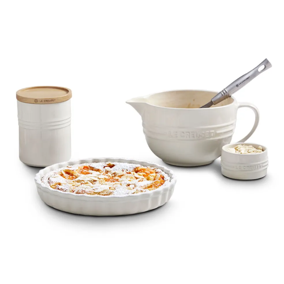 Bol cerámico con asa y pico vertedor de Le Creuset