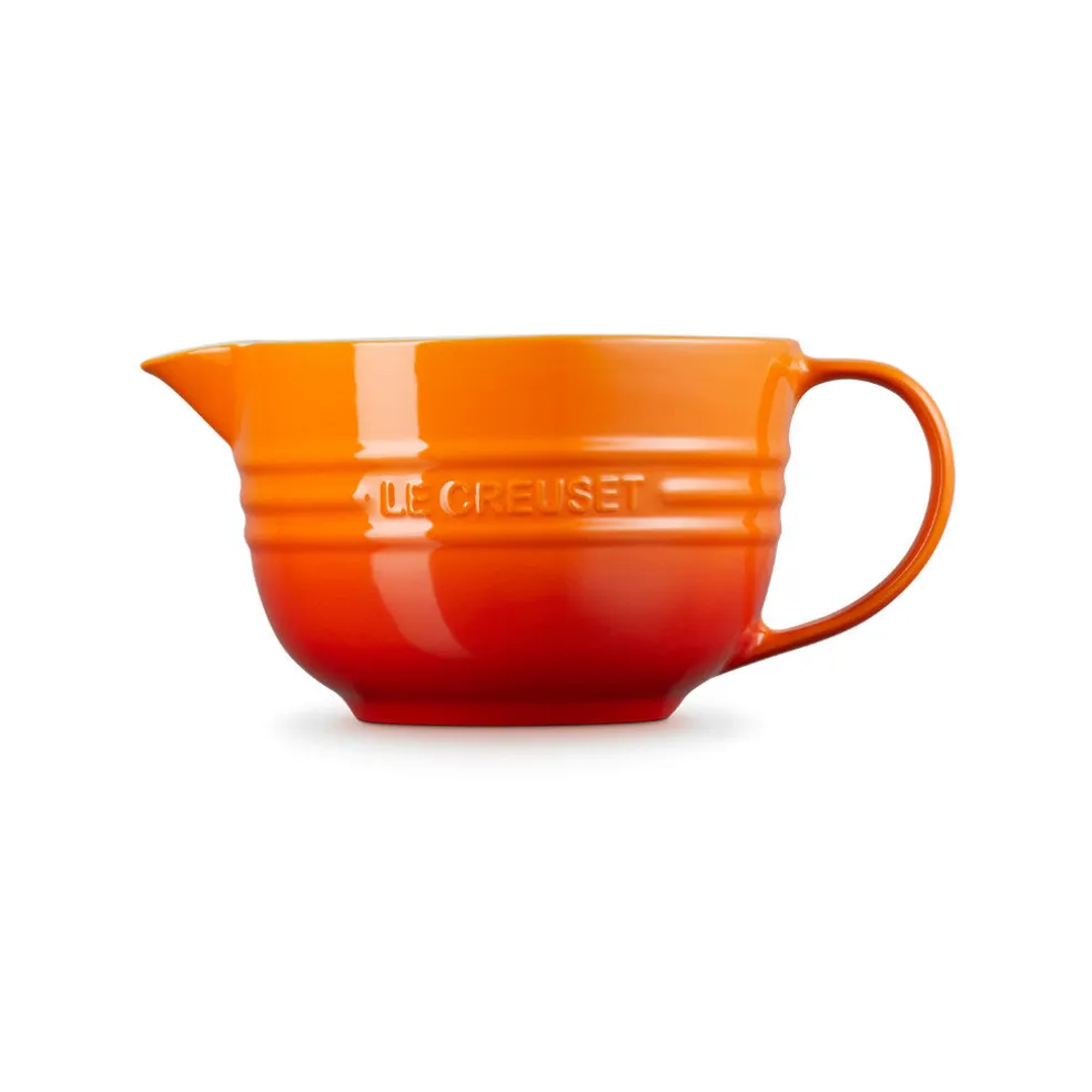 Bol cerámico con asa y pico vertedor de Le Creuset