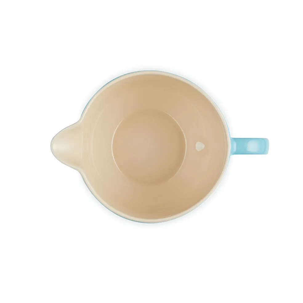 Bol cerámico con asa y pico vertedor de Le Creuset