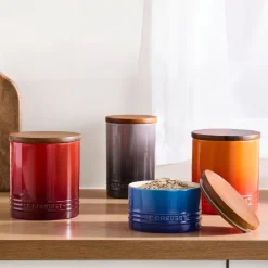 Bote cerámico con tapa de madera Signature Le Creuset