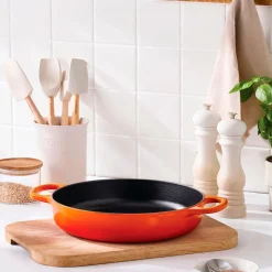 Cacerola de hierro multifunción Signature Le Creuset