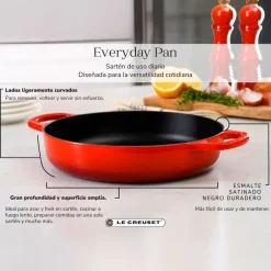 Cacerola de hierro multifunción Signature Le Creuset