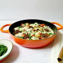 Cacerola de hierro multifunción Signature Le Creuset