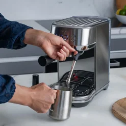 Cafetera automática Bambino Sage