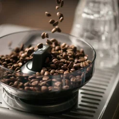 Cafetera automática Barista Touch de Sage