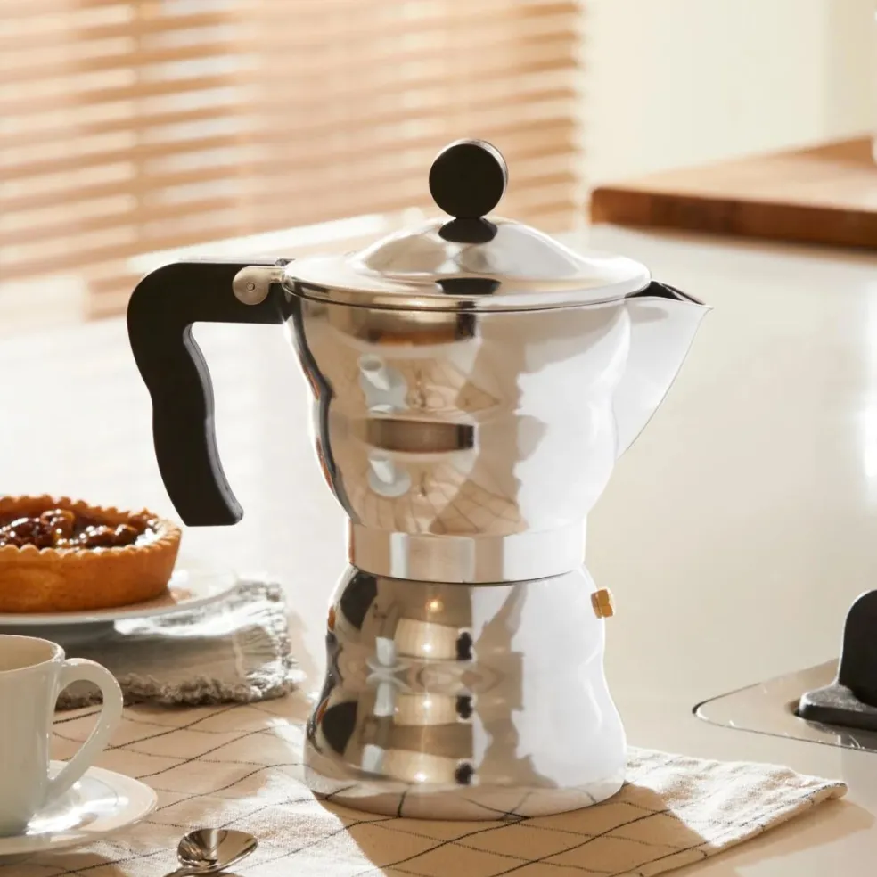 Cafetera de aluminio fundido Moka Alessi