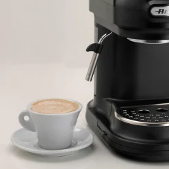 Cafetera Espresso Moderna con molinillo Ariete