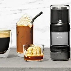 Cafetera portátil manual para café caliente y cold brew Rapid Brewer OXO