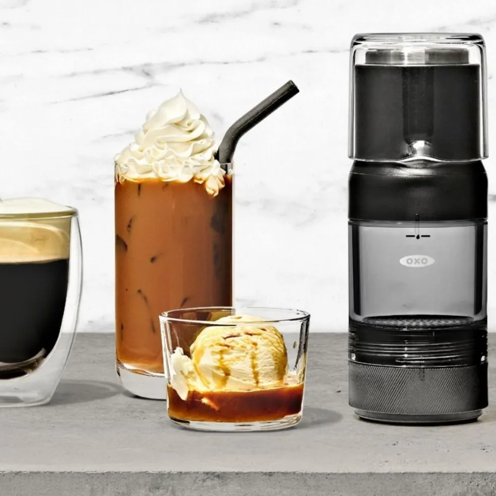 Cafetera portátil manual para café caliente y cold brew Rapid Brewer OXO