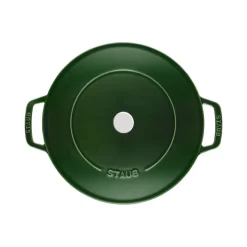 Cocotte baja tipo cacerola de hierro fundido Staub