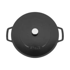 Cocotte baja tipo cacerola de hierro fundido Staub
