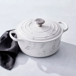 Cocotte de hierro White Marble Le Creuset (Edición Limitada)