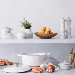 Cocotte de hierro White Marble Le Creuset (Edición Limitada)