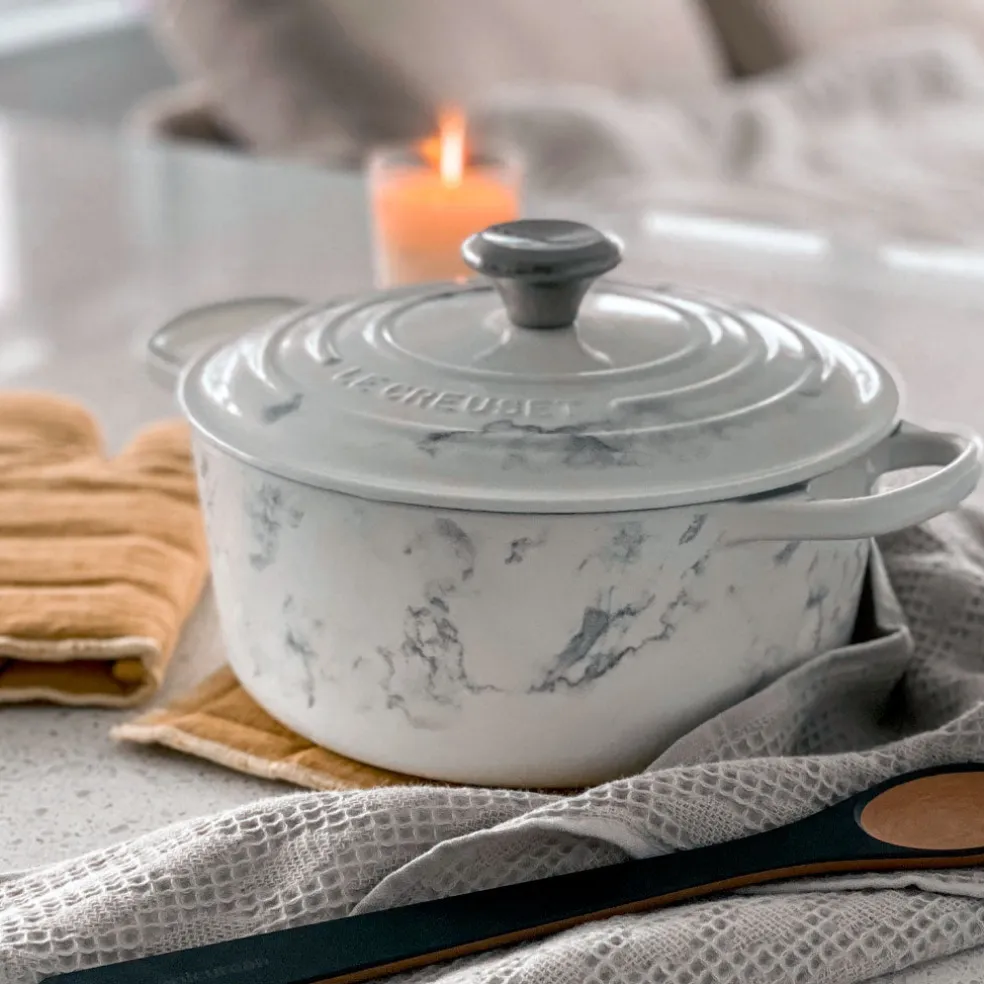 Cocotte de hierro White Marble Le Creuset (Edición Limitada)