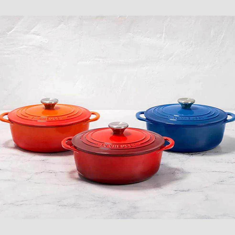 Cocotte redonda baja Signature Le Creuset