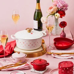 Cocotte redonda con corazones Le Creuset