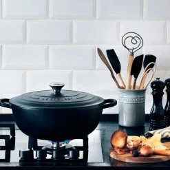 Cocotte tipo Marmita Gourmet negro mate 22cm Le Creuset