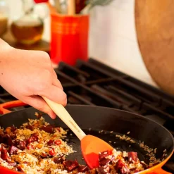 Conjunto de bote con 4 espátulas Le Creuset