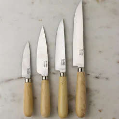 Cuchillo de cocina Pallarès de acero carbono con mango de boj