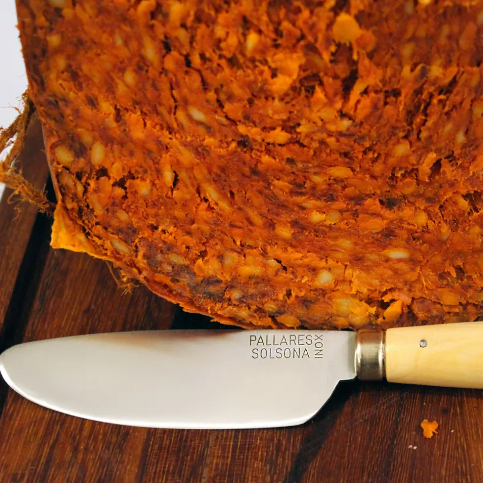 Cuchillo de mantequilla, paté y sobrasada Pallarès