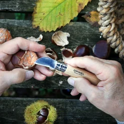Cuchillo plegable para ajo, fruta y castañas de Opinel