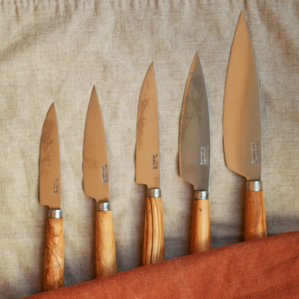Cuchillos de cocina con mango redondo de olivo Pallarès