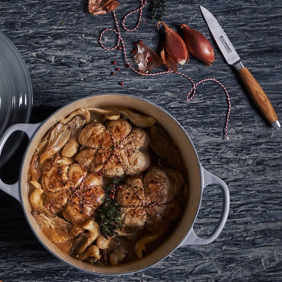 Cuchillos Le Creuset de acero damasco con mango de madera de olivo