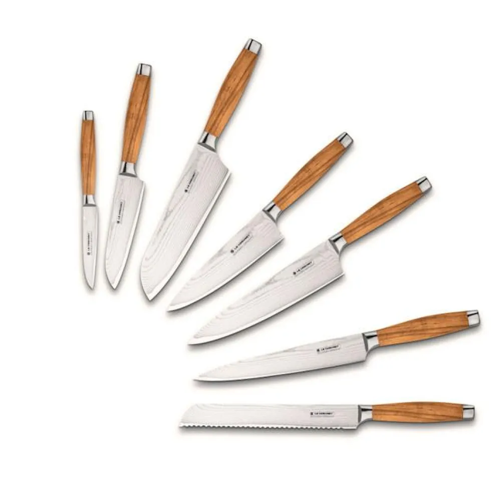 Cuchillos Le Creuset de acero damasco con mango de madera de olivo