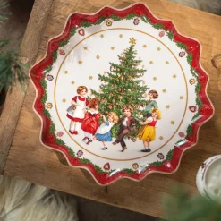 Fuente grande de Navidad de porcelana para servir Toy's Fantasy Villeroy & Boch