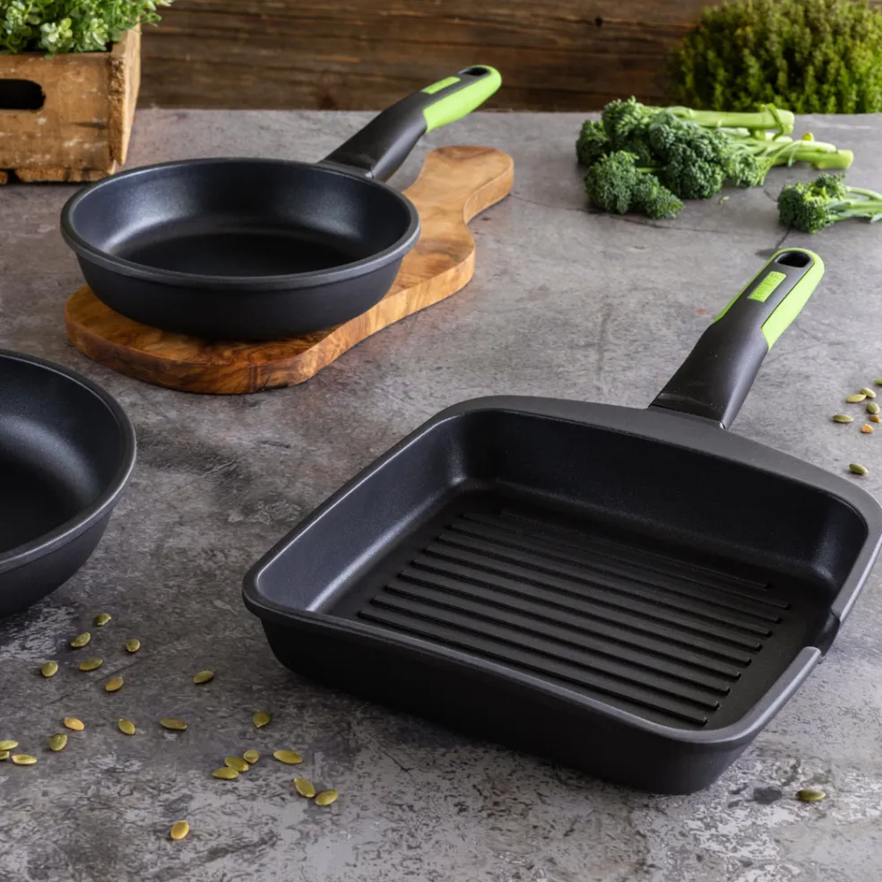 Grill antiadherente con rayas Experta Monix