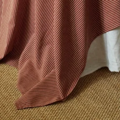Mantel Linen Collection de Laura Ashley