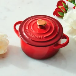 Mini cocotte pomo dorado Le Creuset