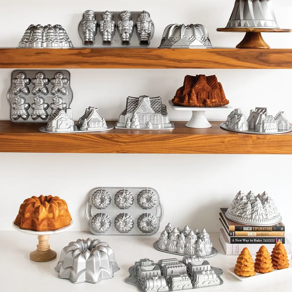 Molde aluminio Gingerbread Kids Nordic Ware