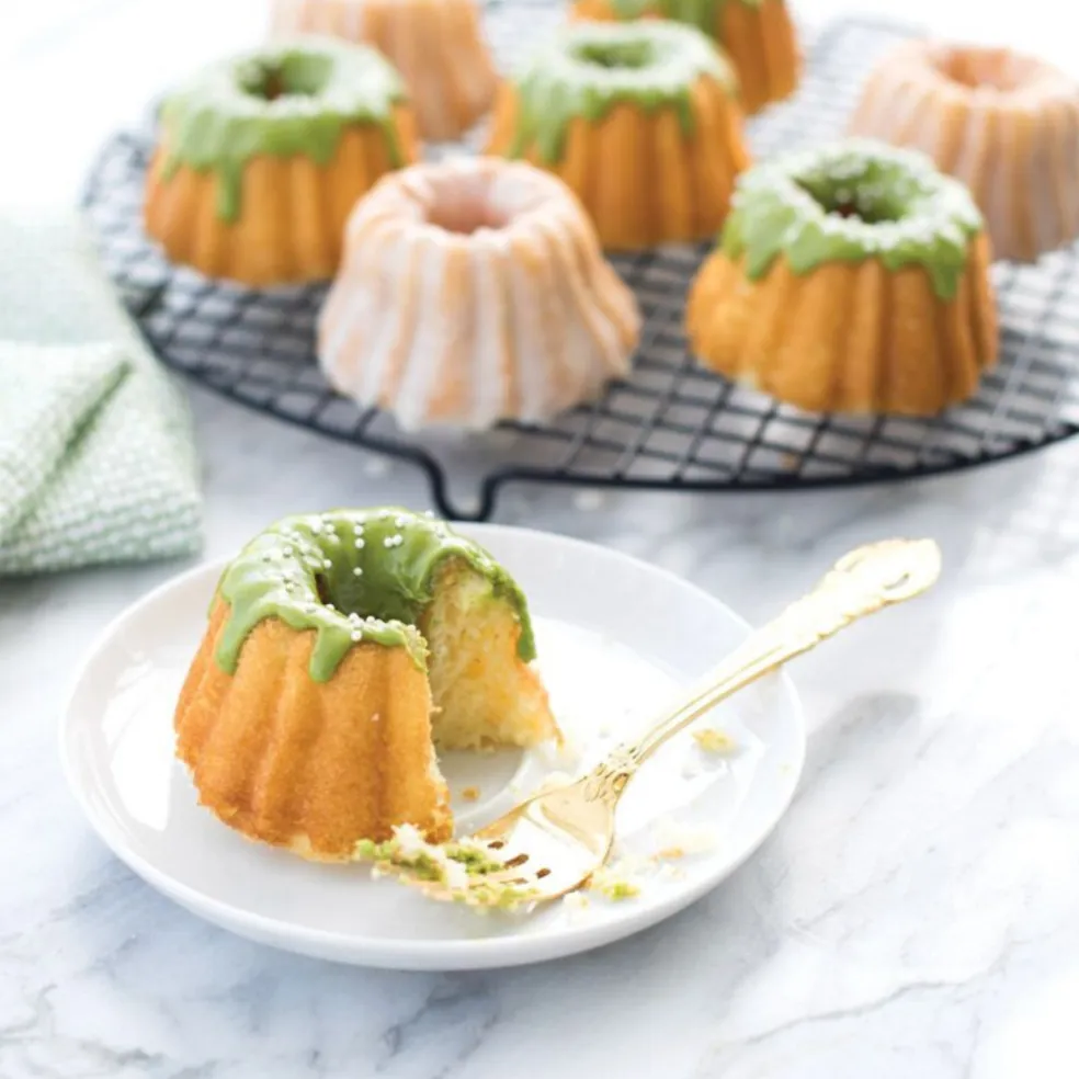 Molde aluminio Mini Anniversary Bundt dorado Nordic Ware