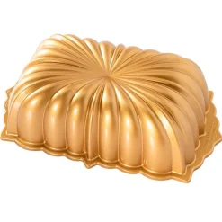 Molde Classic Fluted Loaf Nordic Ware