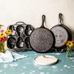 Molde de hierro para 6 mini calaveras Lodge