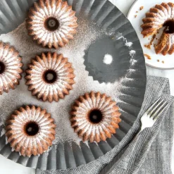 Molde dorado brilliance Bundtlette Nordic Ware