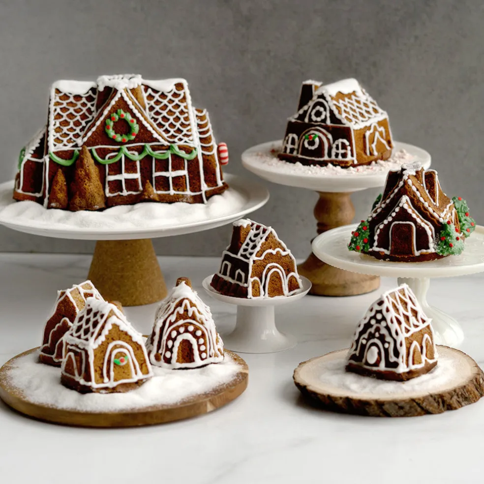 Molde Gingerbread House Duet Nordic Ware