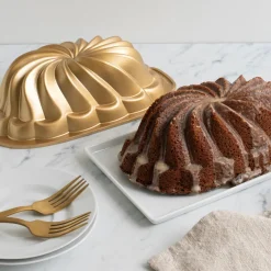 Molde Pirouette Loaf Pan Nordic Ware