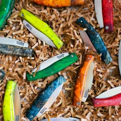 Navaja de acero inoxidable con mango de madera Pallarès