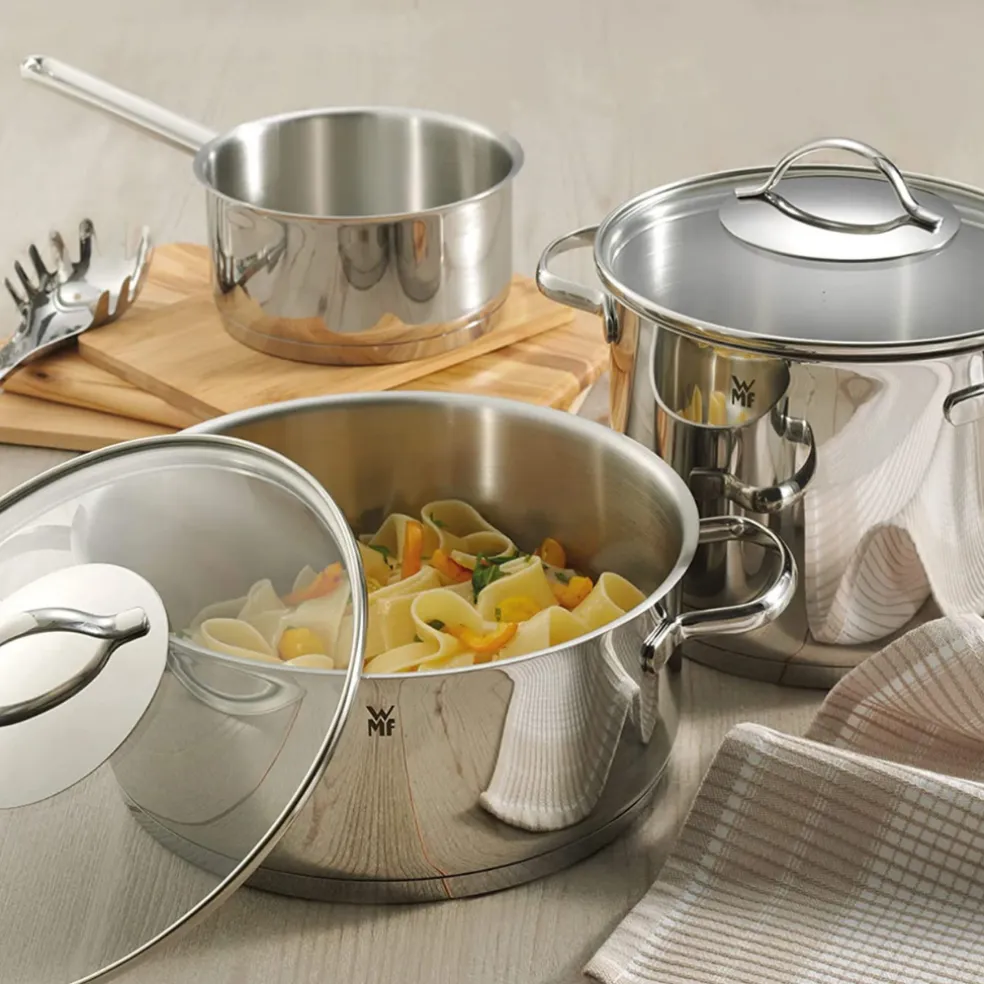 ¡PACK PROMOCIÓN! Batería 5 y 6 piezas: Provence Plus + Sartén Inox Favorit WMF