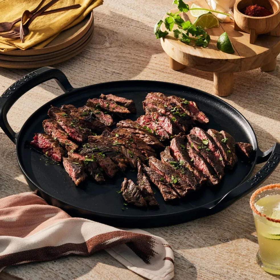 Parrilla redonda lisa y bandeja para pizza hierro fundido BBQ Outdoor Le Creuset