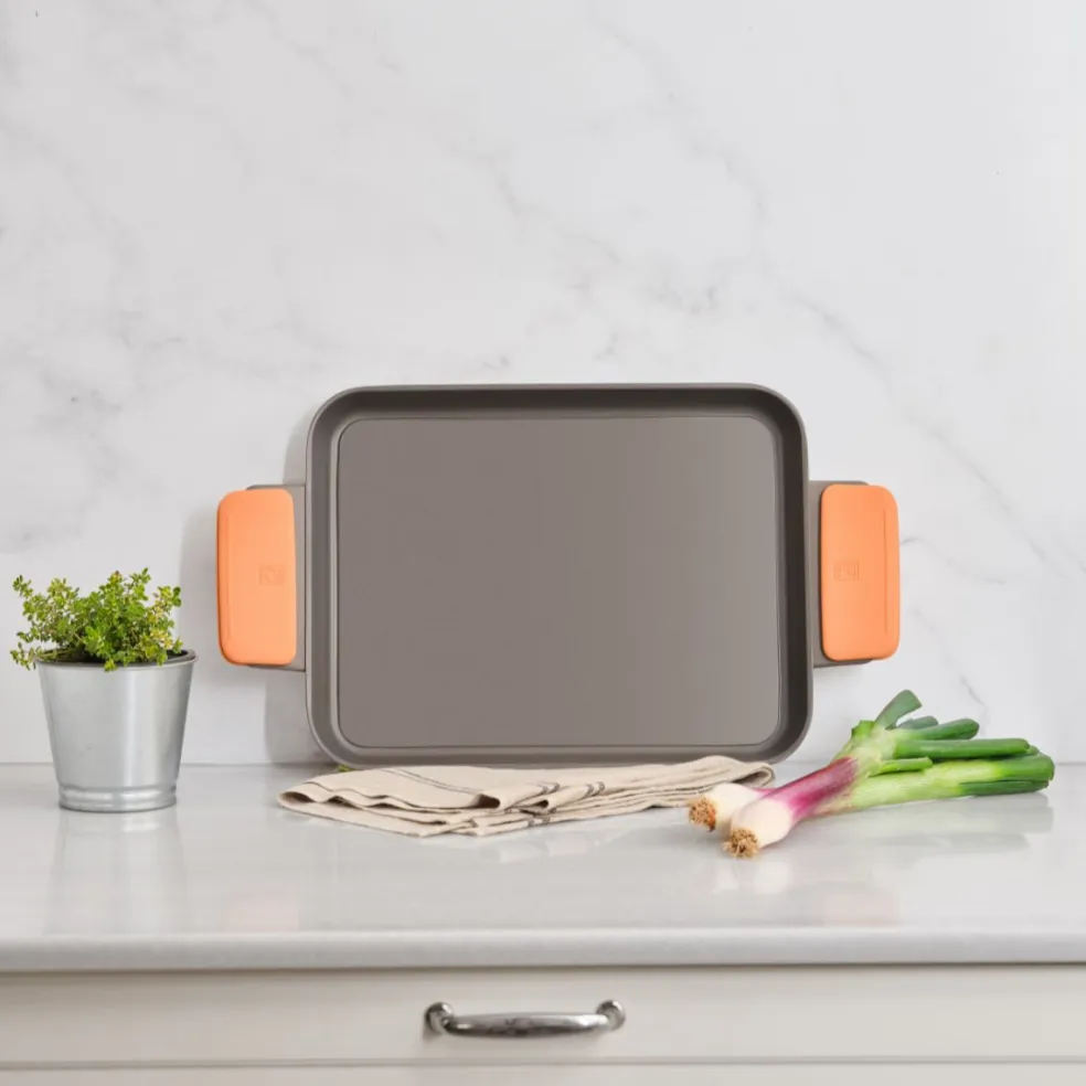 Plancha lisa antiadherente fuego y horno Compac Pro Bra