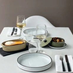 Platos de porcelana Caractère Revol