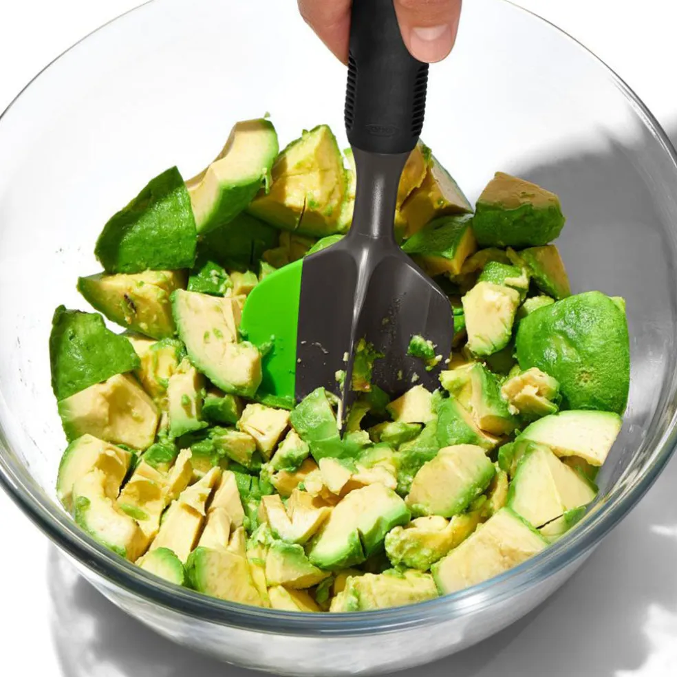 Prensador y rebañador aguacate OXO